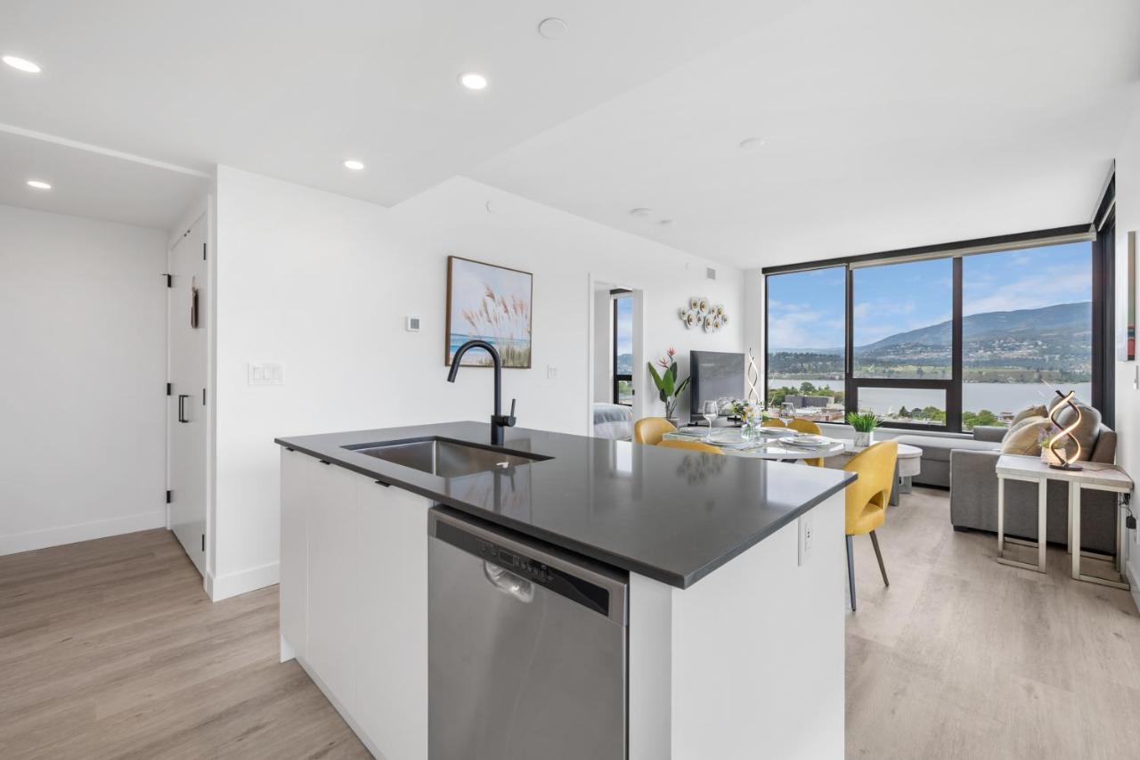 Brand New Luxury Downtown Near The Beach #16 Kelowna Kültér fotó